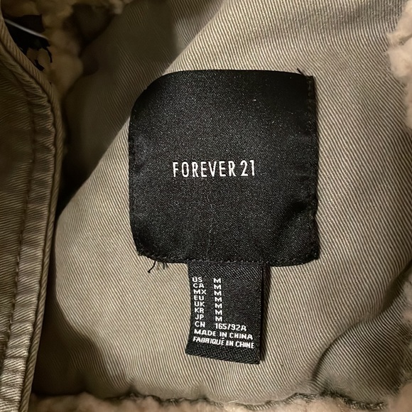 Utility jacket - Picture 4 of 8